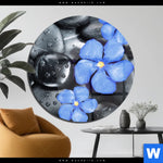 Acrylglasbild Blaue Blume Graue Steine Rund Produktvorschau mit dem Bild Blaue Blume & Graue Steine im Format Rund.