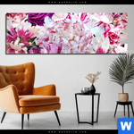 Acrylglasbild Bluehende Pfingstrosen Panorama Produktvorschau mit dem Bild Blühende Pfingstrosen im Format Panorama.