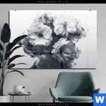 Acrylglasbild Blumen Im Schwarzen Farbnebel Querformat Produktvorschau mit dem Bild Blumen im schwarzen Farbnebel im Format Querformat.