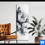 Acrylglasbild Blumen Im Schwarzen Farbnebel Schmal Produktvorschau mit dem Bild Blumen im schwarzen Farbnebel im Format Schmal.