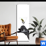 Acrylglasbild Bulldogge Mit Martini Schmal Produktvorschau mit dem Bild Bulldogge mit Martini im Format Schmal.