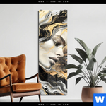 Acrylglasbild Elegantes Gold Schwarzes Portraet Schmal Produktvorschau mit dem Bild Elegantes gold-schwarzes Porträt im Format Schmal.