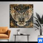 Acrylglasbild Eule Inmitten Goldener Blaetter Quadrat Produktvorschau mit dem Bild Eule inmitten goldener Blätter im Format Quadrat.