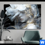 Acrylglasbild Frau Im Licht Querformat Produktvorschau mit dem Bild Frau im Licht im Format Querformat.