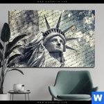 Acrylglasbild Freiheitsstatue Im Sandsturm Querformat Produktvorschau mit dem Bild Freiheitsstatue im Sandsturm im Format Querformat.