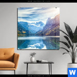 Acrylglasbild Idyllischer Bergsee Im Gebirge Quadrat Produktvorschau mit dem Bild Idyllischer Bergsee im Gebirge im Format Quadrat.