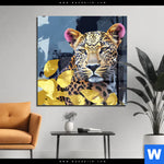 Acrylglasbild Leopard Eleganz Trifft Farbe Quadrat Produktvorschau mit dem Bild Leopard - Eleganz trifft Farbe im Format Quadrat.