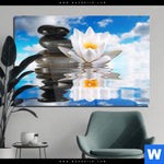 Acrylglasbild Lilie Zensteine Querformat Produktvorschau mit dem Bild Lilie & Zensteine im Format Querformat.