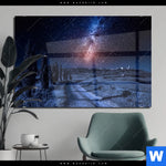 Acrylglasbild Milchstrasse Ueber Einem Feldweg Querformat Produktvorschau mit dem Bild Milchstraße über einem Feldweg im Format Querformat.