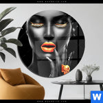 Acrylglasbild Schoenheit In Schwarz Rund Produktvorschau mit dem Bild Schönheit in Schwarz im Format Rund.