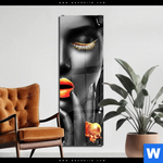 Acrylglasbild Schoenheit In Schwarz Schmal Produktvorschau mit dem Bild Schönheit in Schwarz im Format Schmal.