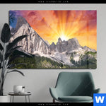 Acrylglasbild Sonnenuntergang In Den Bergen Querformat Produktvorschau mit dem Bild Sonnenuntergang in den Bergen im Format Querformat.