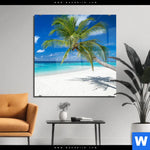 Acrylglasbild Weisser Strand Kokospalme Quadrat Produktvorschau mit dem Bild Weißer Strand & Kokospalme im Format Quadrat.
