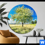 Acrylglasbild Wiese Mit Bluehendem Baum Rund Produktvorschau mit dem Bild Wiese mit blühendem Baum im Format Rund.