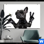 Alu Dibond Bild Bulldogge Mit Martini Querformat Produktvorschau mit dem Bild Bulldogge mit Martini im Format Querformat.