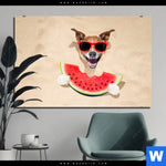 Alu Dibond Bild Lustiger Hund Am Strand Querformat Produktvorschau mit dem Bild Lustiger Hund am Strand im Format Querformat.
