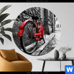 Alu Dibond Bild Rotes Fahrrad In Gasse Rund Produktvorschau mit dem Bild Rotes Fahrrad in Gasse im Format Rund.