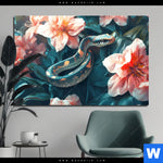 Alu Dibond Bild Schlange Zwischen Grossen Blueten Querformat Produktvorschau mit dem Bild Schlange zwischen großen Blüten im Format Querformat.