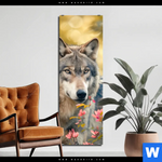 Alu Dibond Bild Wolfsblick Im Fruehling Schmal Produktvorschau mit dem Bild Wolfsblick im Frühling im Format Schmal.