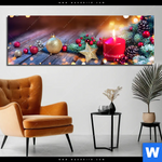 Aluminiumbild Gebürstet Adventskerze Mit Weihnachtsschmuck Panorama Produktvorschau mit dem Bild Adventskerze mit Weihnachtsschmuck im Format Panorama.