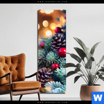 Aluminiumbild Gebürstet Adventskerze Mit Weihnachtsschmuck Schmal Produktvorschau mit dem Bild Adventskerze mit Weihnachtsschmuck im Format Schmal.