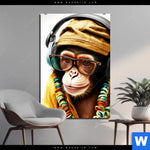 Aluminiumbild Gebürstet Affe Mit Kopfhoerern Brille Hochformat Produktvorschau mit dem Bild Affe mit Kopfhörern & Brille im Format Hochformat.
