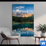 Aluminiumbild Gebürstet Bergsee Im Wald Hochformat Produktvorschau mit dem Bild Bergsee im Wald im Format Hochformat.