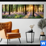 Aluminiumbild Gebürstet Bluehender Wald Bei Sonnenaufgang Panorama Produktvorschau mit dem Bild Blühender Wald bei Sonnenaufgang im Format Panorama.