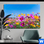 Aluminiumbild Gebürstet Blumenwiese Unter Blauem Himmel Querformat Produktvorschau mit dem Bild Blumenwiese unter blauem Himmel im Format Querformat.