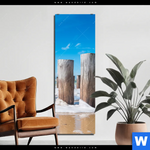 Aluminiumbild Gebürstet Buhnen In Wellen Am Strand Schmal Produktvorschau mit dem Bild Buhnen in Wellen am Strand im Format Schmal.