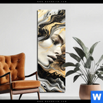 Aluminiumbild Gebürstet Elegantes Gold Schwarzes Portraet Schmal Produktvorschau mit dem Bild Elegantes gold-schwarzes Porträt im Format Schmal.