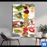 Aluminiumbild Gebürstet Gewuerze Auf Loeffeln Weiss Hochformat Produktvorschau mit dem Bild Gewürze auf Löffeln - weiß im Format Hochformat.