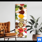 Aluminiumbild Gebürstet Gewuerze Auf Loeffeln Weiss Schmal Produktvorschau mit dem Bild Gewürze auf Löffeln - weiß im Format Schmal.