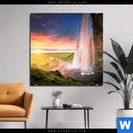 Aluminiumbild Gebürstet Islaendischer Wasserfall Quadrat Produktvorschau mit dem Bild Isländischer Wasserfall im Format Quadrat.