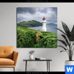 Aluminiumbild Gebürstet Leuchtturm Auf Insel Quadrat Produktvorschau mit dem Bild Leuchtturm auf Insel im Format Quadrat.