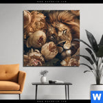 Aluminiumbild Gebürstet Loewe Schlaeft In Blueten Quadrat Produktvorschau mit dem Bild Löwe schläft in Blüten im Format Quadrat.