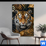 Aluminiumbild Gebürstet Majestaetischer Tiger Im Dschungel Hochformat Produktvorschau mit dem Bild Majestätischer Tiger im Dschungel im Format Hochformat.