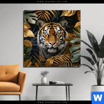 Aluminiumbild Gebürstet Majestaetischer Tiger Im Dschungel Quadrat Produktvorschau mit dem Bild Majestätischer Tiger im Dschungel im Format Quadrat.