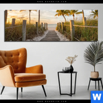 Aluminiumbild Gebürstet Palmen Am Strandweg Panorama Produktvorschau mit dem Bild Palmen am Strandweg im Format Panorama.