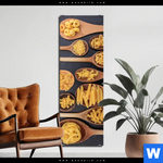 Aluminiumbild Gebürstet Pasta Auf Loeffeln Schmal Produktvorschau mit dem Bild Pasta auf Löffeln im Format Schmal.