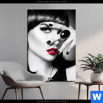 Aluminiumbild Gebürstet Schoene Geheimnisvolle Hochformat Produktvorschau mit dem Bild Schöne Geheimnisvolle im Format Hochformat.