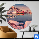 Aluminiumbild Gebürstet Skandinavische Stadt Bei Nacht Rund Produktvorschau mit dem Bild Skandinavische Stadt bei Nacht im Format Rund.