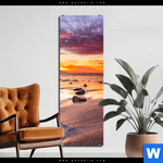 Aluminiumbild Gebürstet Sonnenuntergang Am Strand Mit Felsen Schmal Produktvorschau mit dem Bild Sonnenuntergang am Strand mit Felsen im Format Schmal.