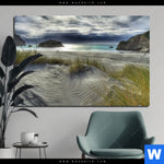 Aluminiumbild Gebürstet Stuermischer Himmel Am Strand Querformat Produktvorschau mit dem Bild Stürmischer Himmel am Strand im Format Querformat.