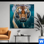 Aluminiumbild Gebürstet Tauchender Tiger Quadrat Produktvorschau mit dem Bild Tauchender Tiger im Format Quadrat.