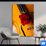 Aluminiumbild Gebürstet Violine Rose Hochformat Produktvorschau mit dem Bild Violine & Rose im Format Hochformat.