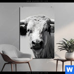 Aluminiumbild Gebürstet Weisser Bulle Hochformat Produktvorschau mit dem Bild Weisser Bulle im Format Hochformat.