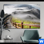 Bild Edelstahloptik Holztreppe Auf Berg Mit Wolken Querformat Produktvorschau mit dem Bild Holztreppe auf Berg mit Wolken im Format Querformat.