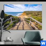 Bild Edelstahloptik Holztreppe Zum Einsamen Strand Querformat Produktvorschau mit dem Bild Holztreppe zum einsamen Strand im Format Querformat.