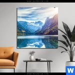 Bild Edelstahloptik Idyllischer Bergsee Im Gebirge Quadrat Produktvorschau mit dem Bild Idyllischer Bergsee im Gebirge im Format Quadrat.